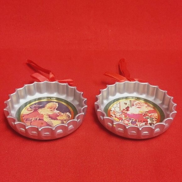 Vintage Coca Cola Santa Claus Coke Bottle Cap Circa 1938 Circa 1953 Lot of 2 Tri - Picture 11 of 11